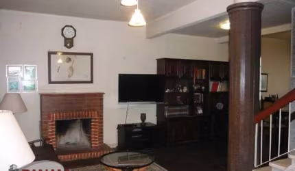 Casa com 3 quartos à venda na Rua Sinimbú, 162, Petrópolis, Porto Alegre por R$ 840.000