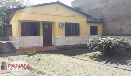 Casa com 2 quartos à venda na Rua Ouro Preto, 764, Jardim Floresta, Porto Alegre por R$ 498.000