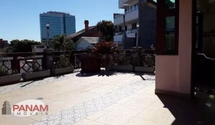 Casa com 5 quartos à venda na Rua General Francisco de Paula Cidade, 200, Chácara das Pedras, Porto Alegre por R$ 1.990.000