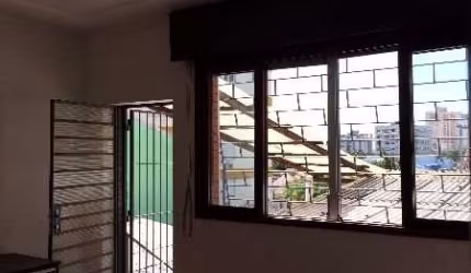 Prédio à venda na Avenida do Forte, 332, Cristo Redentor, Porto Alegre por R$ 1.250.000