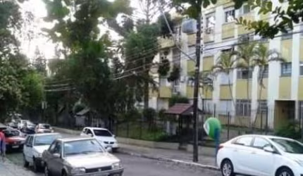 Apartamento com 1 quarto à venda na Rua Domingos Seguézio, 168, Vila Ipiranga, Porto Alegre por R$ 175.000