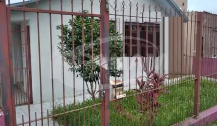 Casa com 3 quartos à venda na Rua Sylvio Sanson, 332, Sarandi, Porto Alegre por R$ 430.000
