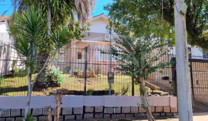 Casa com 3 quartos à venda na Rua Caracas, 103, Jardim Lindóia, Porto Alegre por R$ 650.000