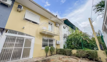 Casa com 3 quartos à venda na Avenida Doutor Walter Só Jobim, 393, Jardim Lindóia, Porto Alegre por R$ 890.000