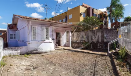 Casa com 3 quartos à venda na Rua Doutor Deoclécio Pereira, 86, Jardim Floresta, Porto Alegre por R$ 469.000