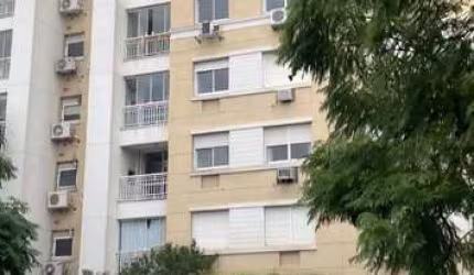 Apartamento com 3 quartos para alugar na Avenida Benno Mentz, 100, Vila Ipiranga, Porto Alegre por R$ 2.850