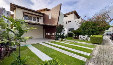 Casa Duplex  4 suítes a venda em condomínio fechado  Ponta Negra Boulevard