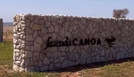 Terreno de 702,92m² no Reserva Fazenda Canoa, condomínio de alto padrão em Silvâ