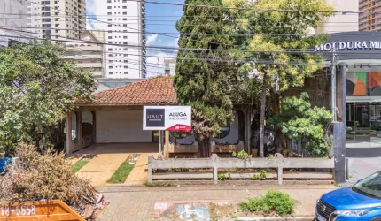 Casa para fins comerciais no Marista.