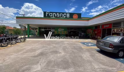 Barracão / Galpão / Depósito à venda na Vinte e Nove de Julho, 415/445/44, Centro, Porto Ferreira, 4400 m2 por R$ 12.000.000