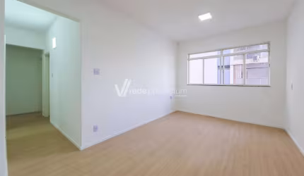 Apartamento com 4 quartos à venda na Rua Bernardino de Campos, 884, Centro, Campinas, 117 m2 por R$ 450.000