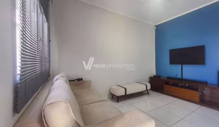 Casa com 3 quartos à venda na Rua Adilson Antônio Teixeira, 169, Jardim Santa Emília, Hortolândia, 131 m2 por R$ 490.000