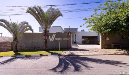 Casa em condomínio fechado com 3 quartos à venda na Rua Getúlio Bracalente, S/N, Recanto dos Canjaranas, Vinhedo, 393 m2 por R$ 1.900.000