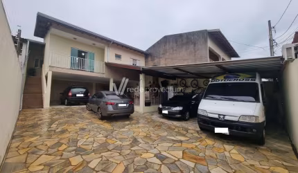 Casa com 3 quartos à venda na Hermantino Prado, 872, Jardim Carlos Lourenço, Campinas, 150 m2 por R$ 650.000