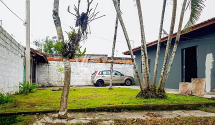 Chácara / sítio com 2 quartos à venda na Rua João Ferreira, 230, Jardim Coronel, Itanhaém, 160 m2 por R$ 575.000