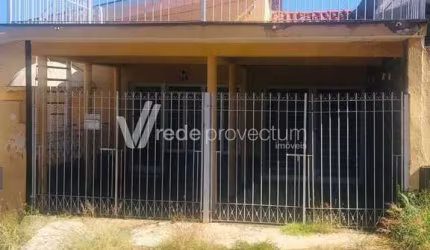 Casa com 3 quartos à venda na Rua Doutor Silva Mendes, 160, Vila Industrial, Campinas, 120 m2 por R$ 360.000