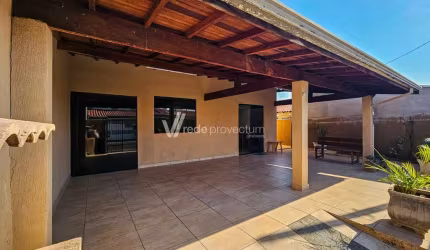Casa comercial à venda na Rua Nadyr Aparecida Storani da Silva, 163, Jardim São Marcos, Valinhos, 138 m2 por R$ 593.000