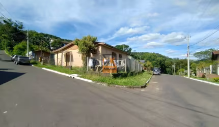 TERRENO COM 3 CASAS, DE ESQUINA, NO BAIRRO SÃO JORGE EM NOVO HAMBURGO