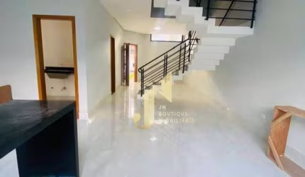 SOBRADO A VENDA NO RESIDENCIAL SANTA PAULA COM 3 DORMITÓRIOS E SUÍTE MASTER