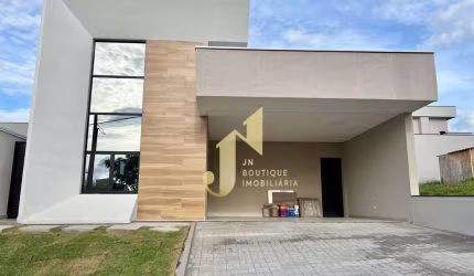 CASA DE ALTO PADRÃO A VENDA COM 3 DORMITÓRIOS E 1 SUÍTE  NO RESIDENCIAL FOGAÇA NO BANDEIRA BRANCA