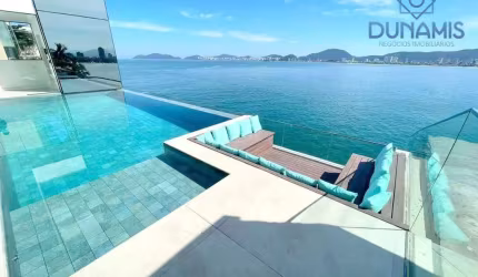 Casa Alto padrão totalmente reformada e decorada com 6 dormitórios à venda, 1000 m² por R$ 17.000.000 - Condomínio Península - Guarujá/SP
