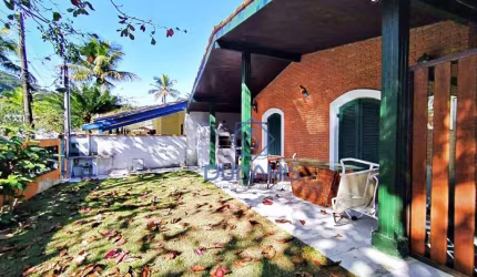 Casa à venda por R$ 780.000,00 - Balneario Praia do Perequê - Guarujá/SP