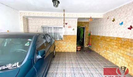 Sobrado com 3 dormitórios com 2 vagas na Vila Tolstoi