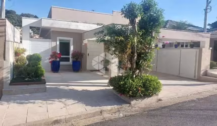 Sobrado com 3 dormitórios em condominio à venda, 235 m² por R$ 1.900.000 - Jardim Itatinga - São Paulo/SP