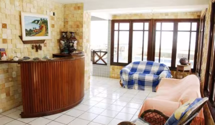 Pousada para vender na orla de Ponta Negra, 900m², terrreno de 502m²