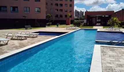 Excelente apartamento em Candelária, próximo ao shopping