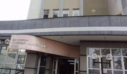 Sala Comercial no Edifício Comercial Meranca - Avenida Duque de Caxias, com 2 salas, recepção, 2 wc e cozinha - R$190.000,00