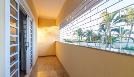 Sobrado Residencial à venda, Jardim Itatiaia 1, Londrina - SO1081.