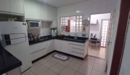 Sobrado Residencial à venda, Columbia, Londrina - SO1155.