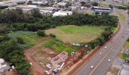 Terreno ZC-5 ,com 31.680m², à venda, na Rodovia Carlos João Strass, ideal para grandes empreendimentos , para construção de barracões para locação.