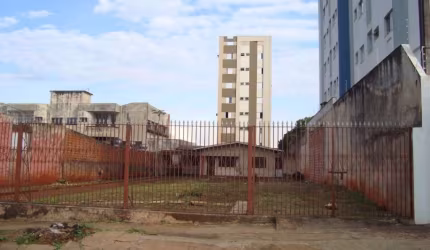 Terreno à venda, 787 m² por R$ 2.400.000,00 - Vila Ipiranga - Londrina/PR