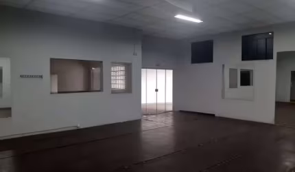 Galpão à venda, 321 m² por R$ 1.200.000,00 - Centro - Londrina/PR