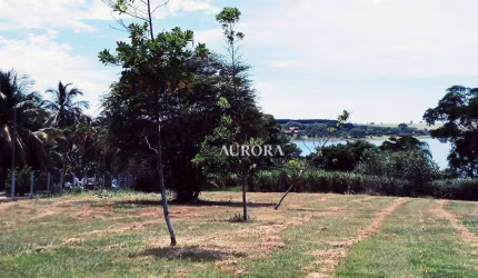 Lote molhado cond. Porto das Aguas em Porecatu