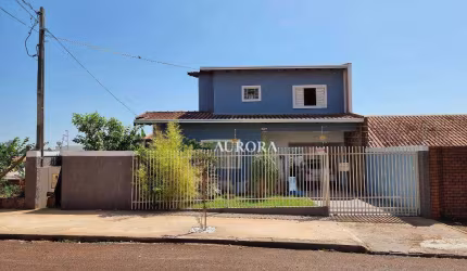 Sobrado à venda, 150 m² por R$ 730.000,00 - Universitário - Londrina/PR