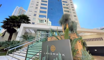 Apartamento no  Edifício Landmark com 3 dormitórios à venda, 214 m² por R$ 3.200.000 - Gleba Fazenda Palhano - Londrina/PR
