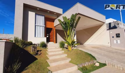 Casa com 1 suíte à venda, 165 m² por R$ 1.100.000 - Condomínio Portal da Serra - Bragança Paulista/SP