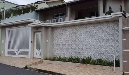 Casa com 01 Suíte à venda, 214 m² por R$ 950.000 - Residencial das Ilhas - Bragança Paulista/SP