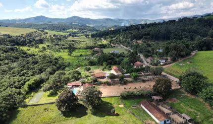 Fazenda com 01 suíte à venda, 923371 m² por R$ 15.000.000 - Campinho - Bragança Paulista/SP