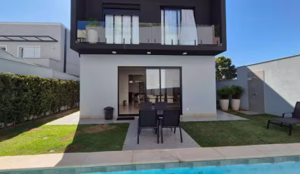 Casa com 3 suítes à venda, 304 m² por R$ 2.600.000 - Condomínio Portal de Bragança - Bragança Paulista/SP