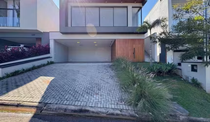 Casa com 3 suítes à venda, 236 m² por R$ 2.500.000 - Condomínio Vale das Águas - Bragança Paulista/SP