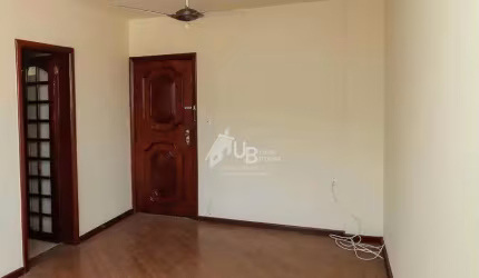 Ótimo apartamento de 2 quartos e garagem em Cascadura