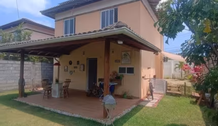 Excelente Casa 3/4 dormitórios para venda em Abrantes