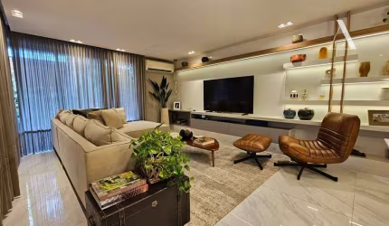 Sobrado com 3 suítes, à venda, 225 m² por R$ 1.590.000,00 - Saguaçú - Joinville/SC