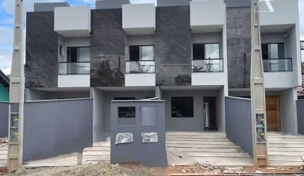Casa com 2 dormitórios à venda, 99 m² por R$ 550.000,00 - Costa e Silva - Joinville/SC