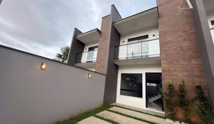 Casa com 3 dormitórios à venda, 102 m² por R$ 510.000 - Dona Francisca (Pirabeiraba) - Joinville/SC