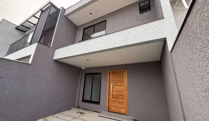 Casa com 3 dormitórios à venda, 115 m² por R$ 710.000,00 - Saguaçu - Joinville/SC